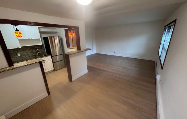 1 bed, 1 bath, 650 sqft, $1,899, Unit 107