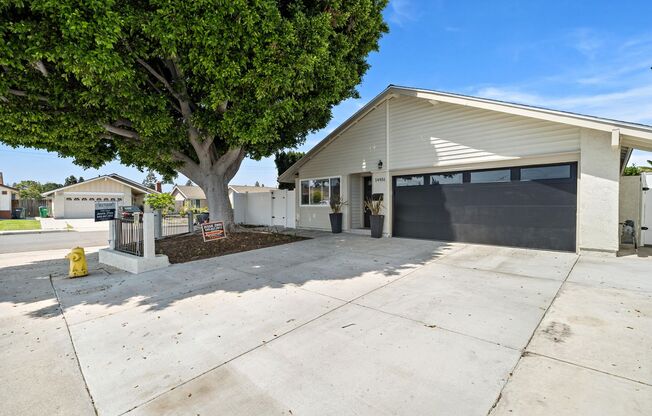 Irvine central location 2bd/1ba with separate laundry set like ADU