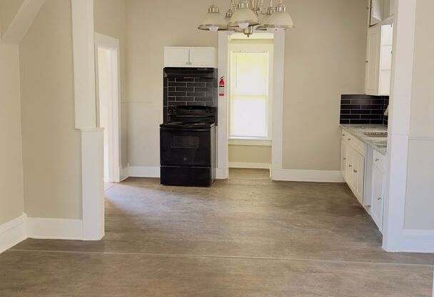 1217 Clinton Ave., Ft. Worth TX 76164