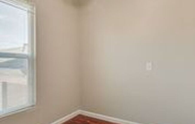 1 bed, 1 bath, 600 sqft, $1,345, Unit 734B MC