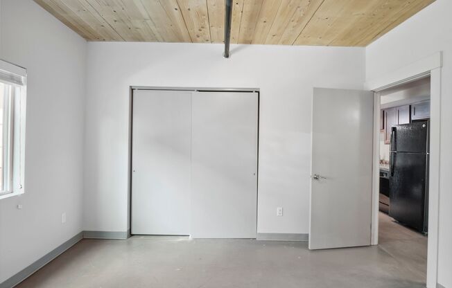 2 beds, 2 baths, $1,595, Unit CPC-A306