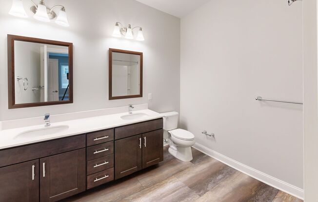 2 beds, 2 baths, 1,042 sqft, $3,075, Unit 5210