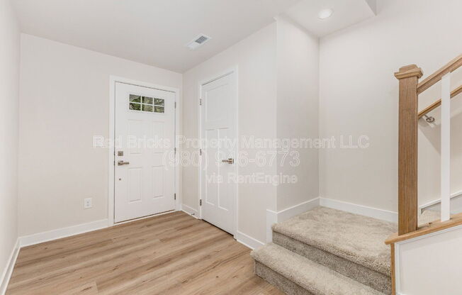 306 NEW GALLANT DR