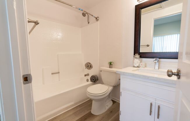 1 bed, 1 bath, 550 sqft, $1,848, Unit 212