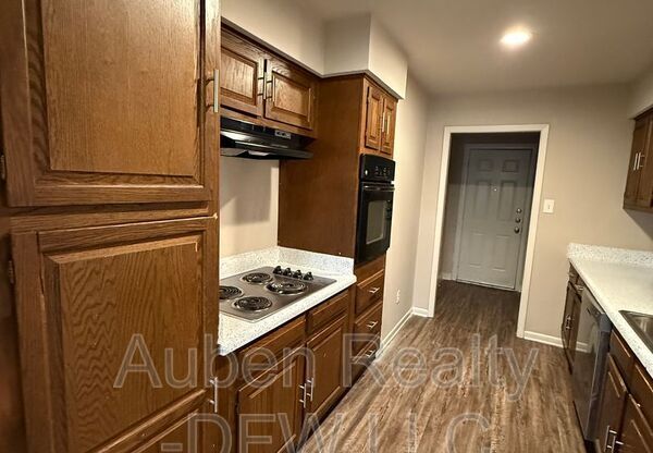 1413 BLACKWELL DR