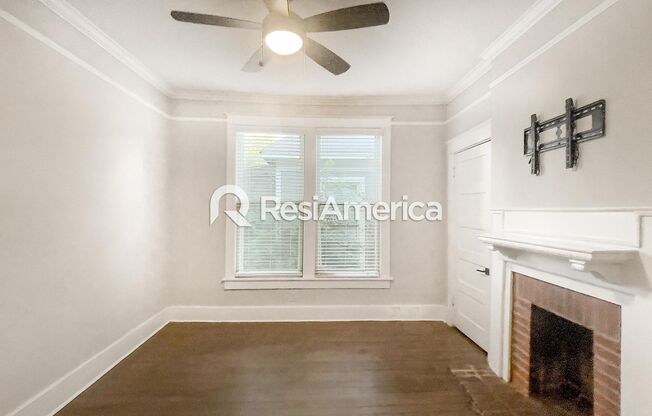 2 beds, 1 bath, $1,795