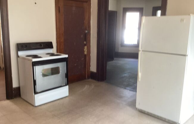 1 bed, 1 bath, $795