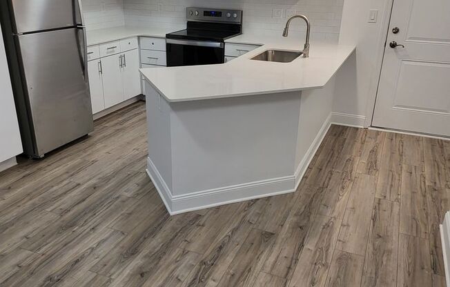 1 bed, 1 bath, 903 sqft, $2,000, Unit 1807