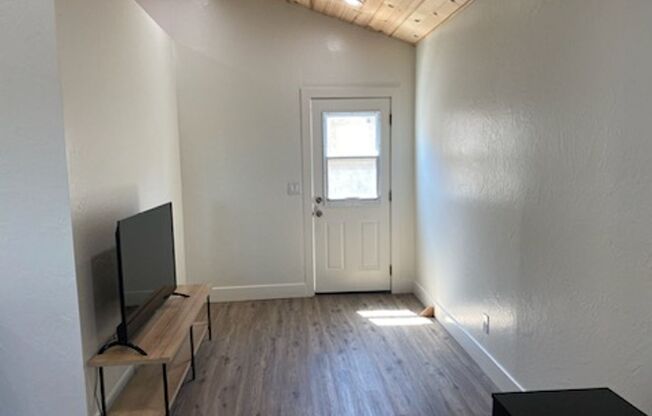 1 bed, 1 bath, $1,650