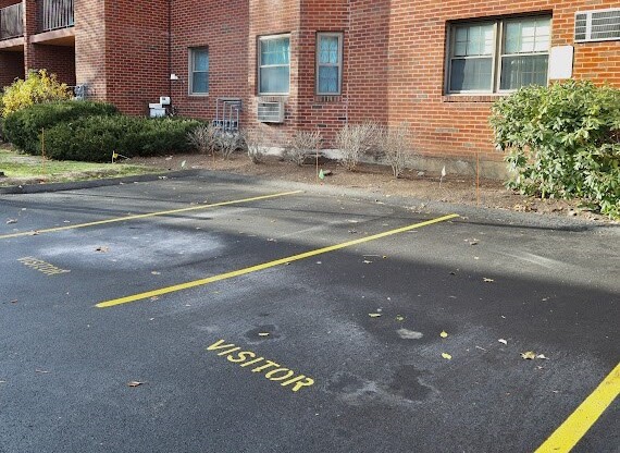 2 beds, 2 baths, 1,030 sqft, $2,600, Unit 43B