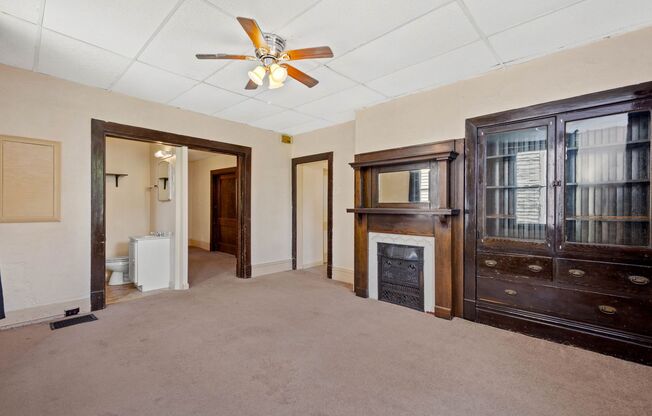 133 Glenmore Ave