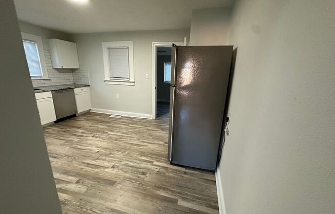 3 beds, 1 bath, $1,200