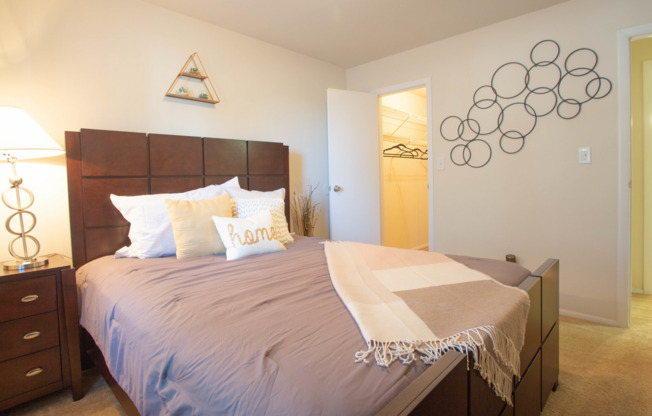 1 bed, 1 bath, 550 sqft, $1,399, Unit 808-11-304E