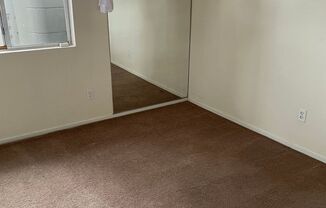 3 BEDROOM SINGLE STORY HOUSE IN A CUL DE SAC
