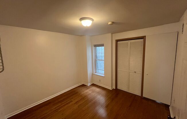 1 bed, 1 bath, 725 sqft, $1,500, Unit 2nd Floor - 702