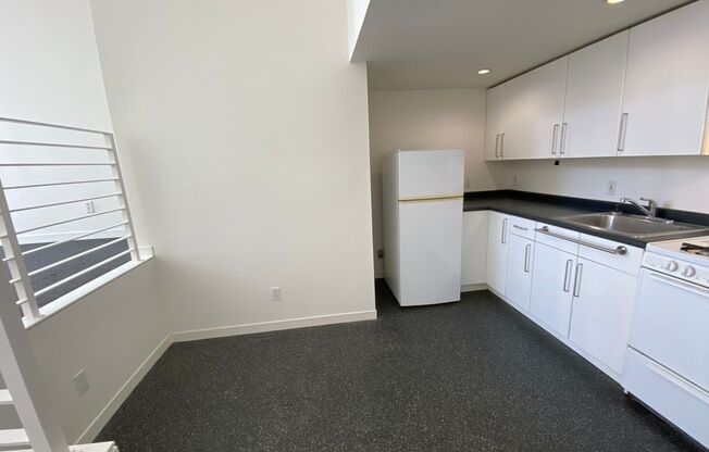 1 bed, 1 bath, 617 sqft, $1,895, Unit Unit 08