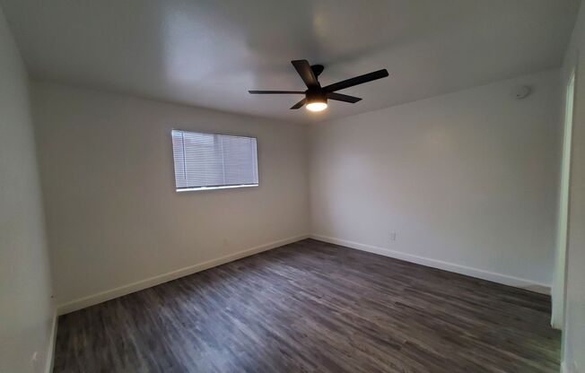 2 beds, 2 baths, 977 sqft, $1,695, Unit 12