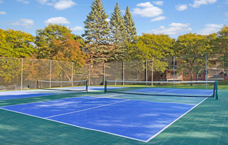 Plymouth Square Tennis Court