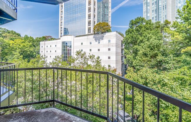 2 beds, 2 baths, $1,850, Unit 412
