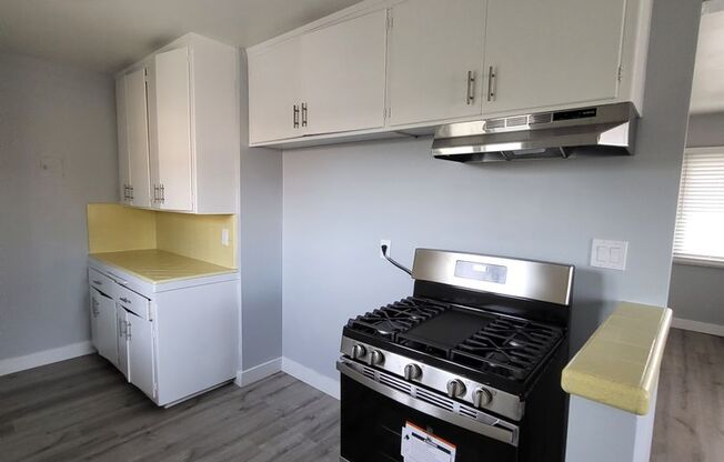 1 bed, 1 bath, $1,895