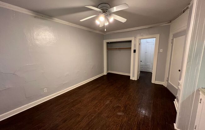 Studio, 1 bath, 305 sqft, $850, Unit 114