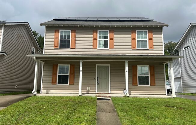 4 bedroom/2.5 bathroom in Savannah, GA