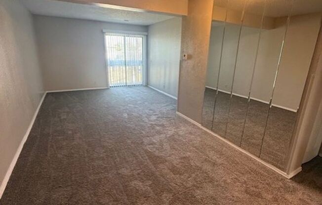 2 beds, 1 bath, 858 sqft, $845, Unit 2615-203