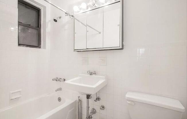 414 E 85th St 1A