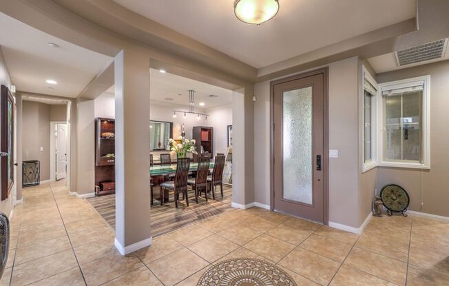 3 beds, 3 baths, $6,995