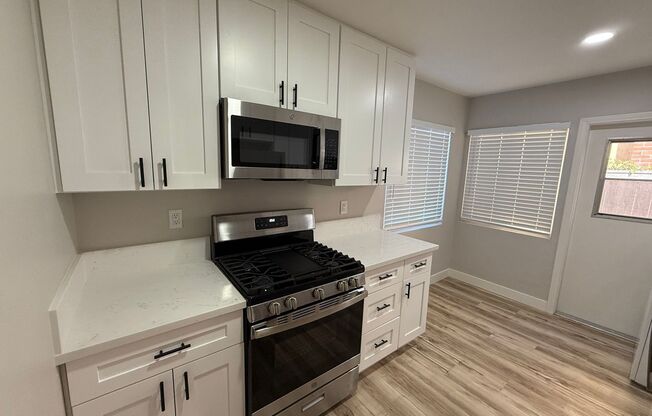 2 beds, 1 bath, 667 sqft, $2,395, Unit 4067