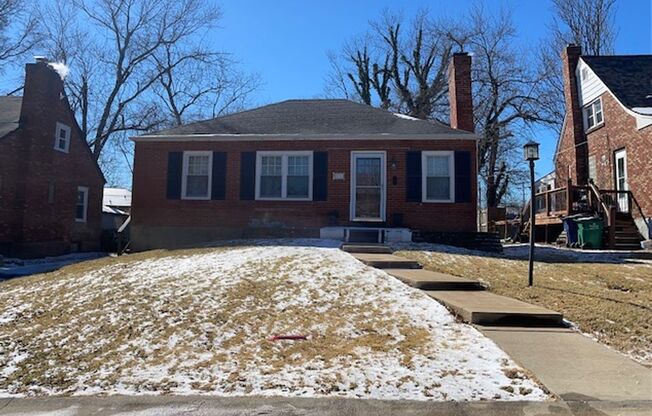 Quaint Rockhill Home in Private Cul-de-Sac!