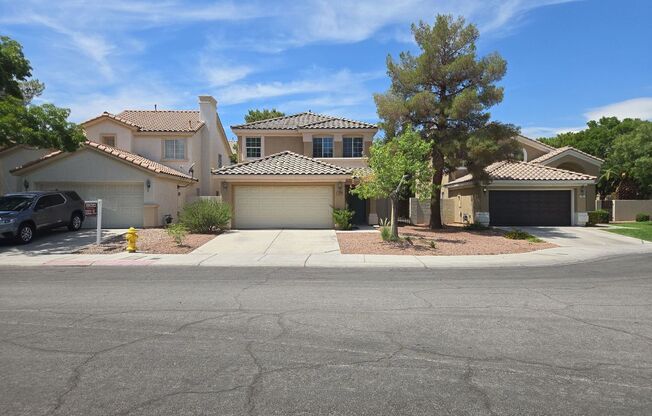 A Fabulous 4 Bedroom Home in Peccole Ranch