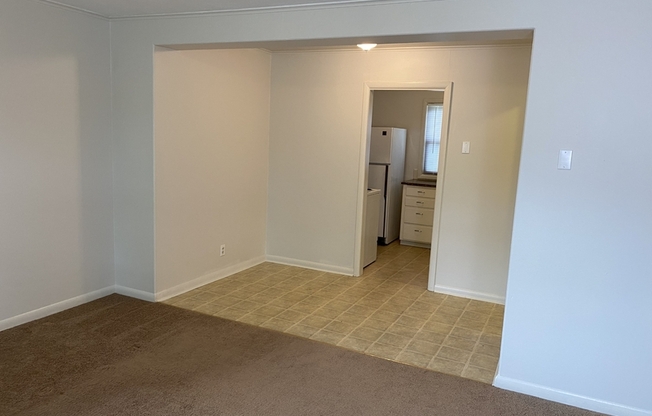 655 NE 4 ST
