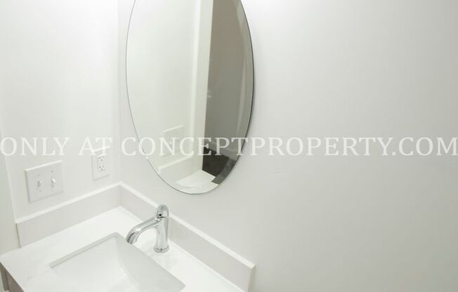 1 bed, 1 bath, 402 sqft, $1,049, Unit 522- (10)