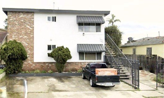 4467 DAWSON AVE