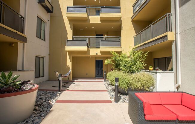 2 beds, 2 baths, 1,053 sqft, $3,675, Unit 205S