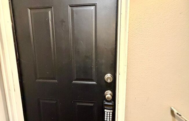 1626-1646 SE Ash St. Portland, OR 97214