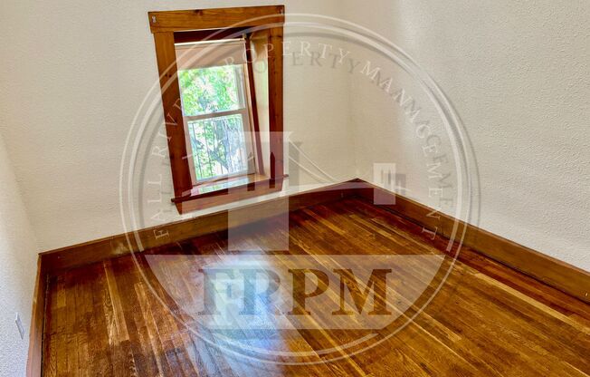282 Sprague St