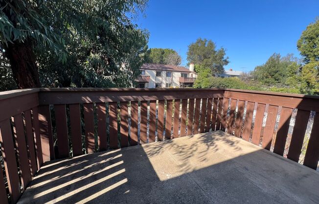 Shadow Creek Apartments