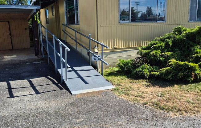 R04000MA-Mobile Haven Senior Park