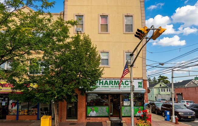 601 ELIZABETH AVE