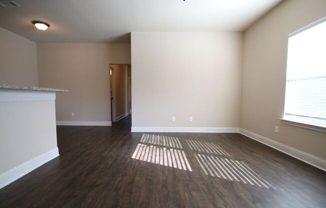 3217-3219 Karen St.
