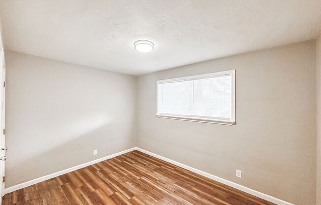 2 beds, 1 bath, 780 sqft, $1,200, Unit SC821