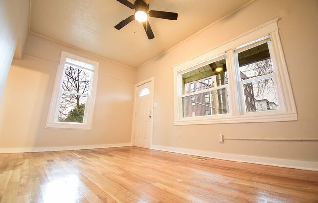 Charming 2 Bedroom House in North Portland