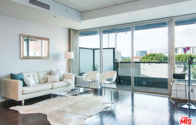 1 bed, 1 bath, 1,020 sqft, $2,900, Unit 316