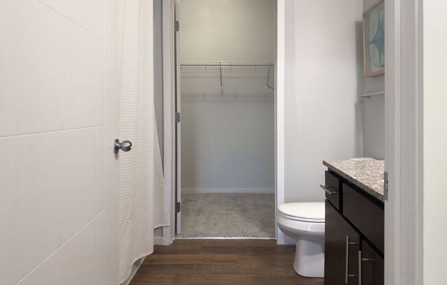 2 beds, 2 baths, 1,010 sqft, $1,710, Unit 2 - 117