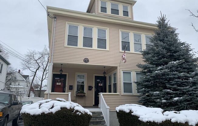 581 HIGHLAND AVE