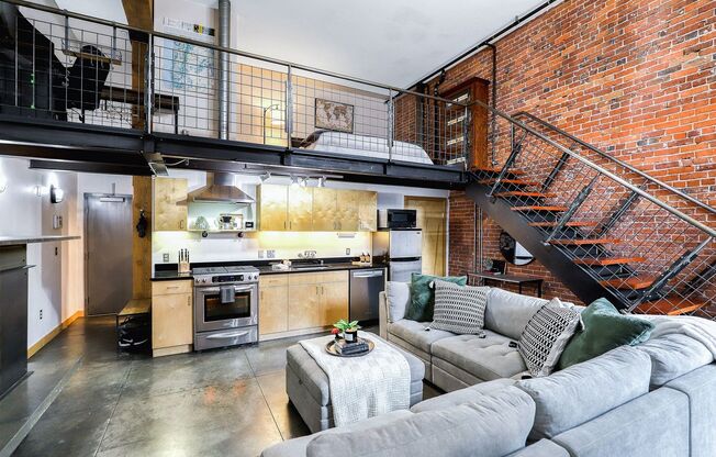 Cozy Loft in Downtown Spokane