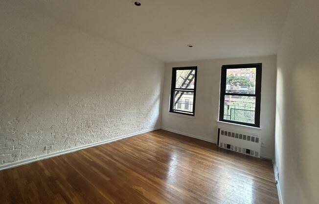 Studio, 1 bath, $2,695, Unit 4C