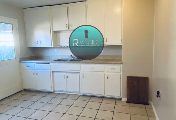 2 beds, 1 bath, 1,000 sqft, $2,000, Unit 6242